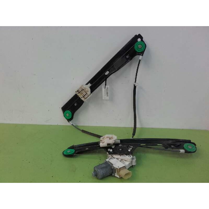 Recambio de elevalunas delantero derecho para bmw serie 1 berlina (e81/e87) 118d referencia OEM IAM 7067796  