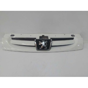 Recambio de rejilla delantera para peugeot partner (s2) 2.0 hdi cat referencia OEM IAM 9644758777  