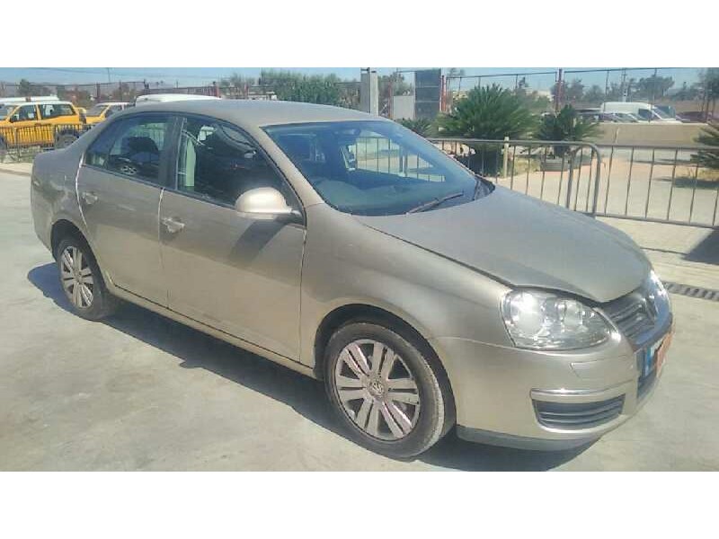 VOLKSWAGEN JETTA (1K2)