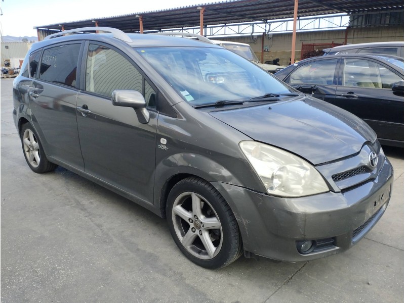 TOYOTA COROLLA VERSO (R1)