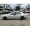 mercedes-benz clase e (w210) berlina del año 1999