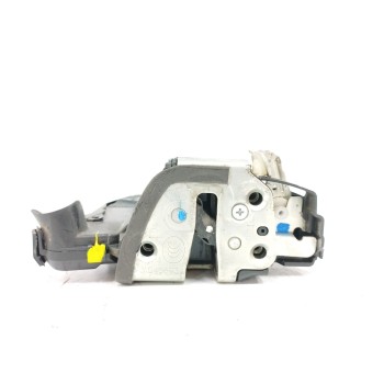 Recambio de cerradura puerta delantera derecha para toyota auris 2.2 d-cat referencia OEM IAM   