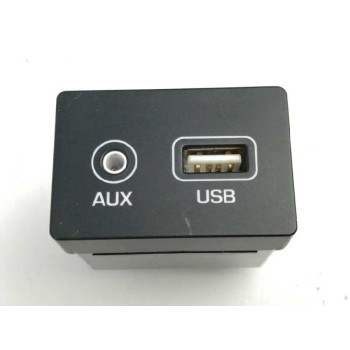 Recambio de modulo electronico para hyundai i20 ii (gb, ib) 1.0 t-gdi referencia OEM IAM 96120C7000 CONEXION AUXILIAR JACK Y USB