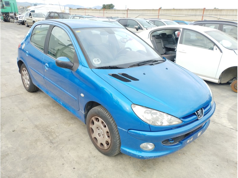 PEUGEOT 206 BERLINA