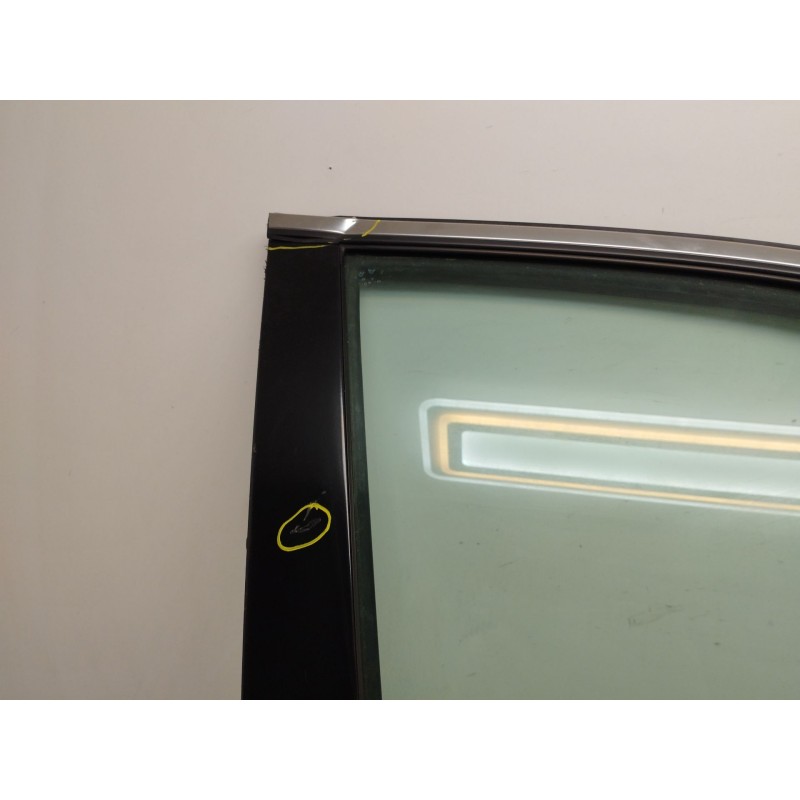 PUERTA DELANTERA DERECHA