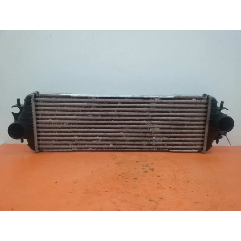 Recambio de intercooler para opel vivaro combi 2.7t corto referencia OEM IAM 7700312903G  