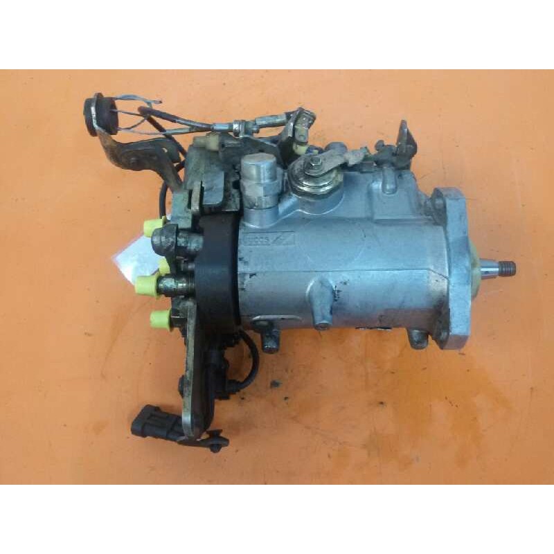 Recambio de bomba inyeccion para fiat fiorino enero (255) 1.7 turbodiesel cat referencia OEM IAM R8445B300A  