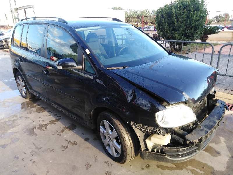 VOLKSWAGEN TOURAN (1T1)