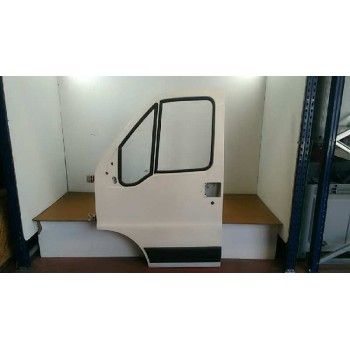 PUERTA DELANTERA IZQUIERDA 