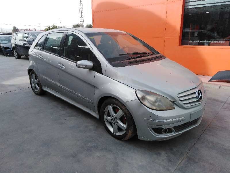 MERCEDES-BENZ CLASE B (W245)