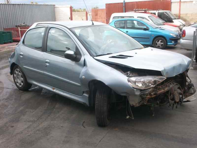 PEUGEOT 206 BERLINA