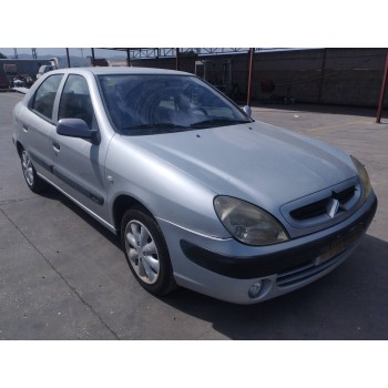 citroën xsara berlina del año 2004
