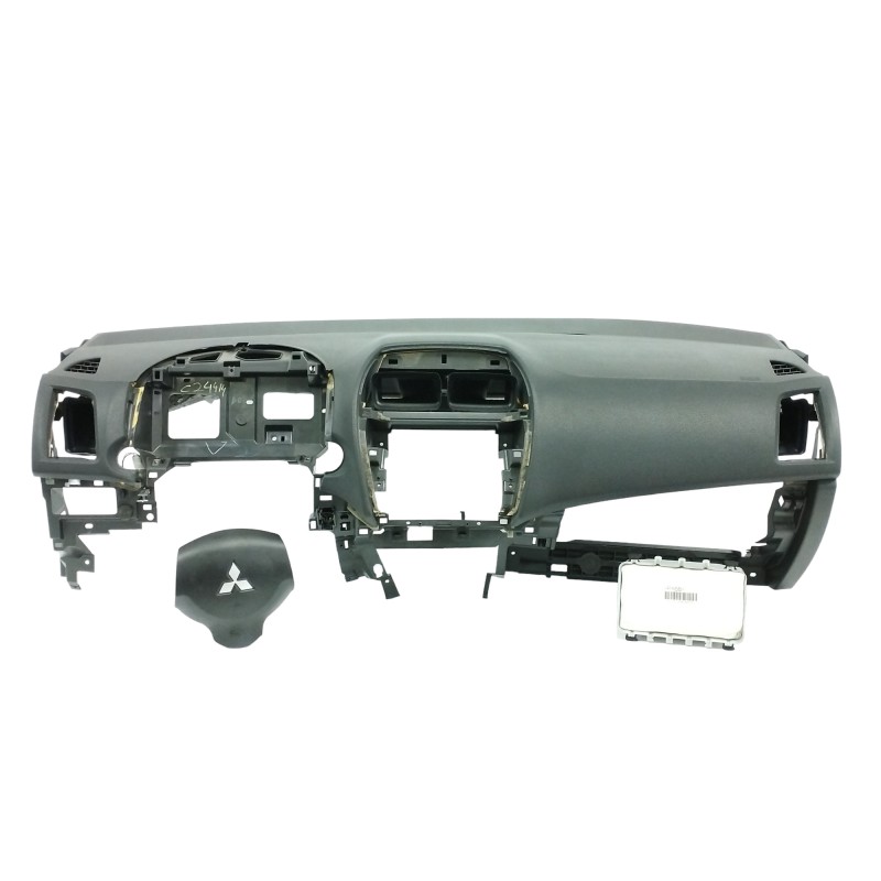 Recambio de salpicadero para mitsubishi asx (ga0w) 1.8 di-d cat referencia OEM IAM 8000A458XB 7030A249 7030A235