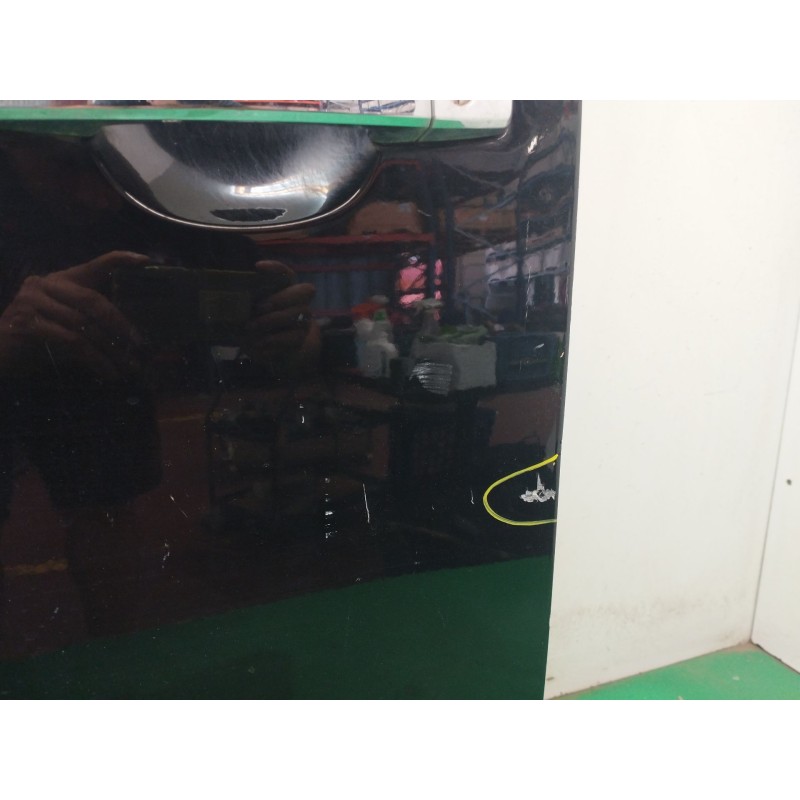 PUERTA DELANTERA IZQUIERDA