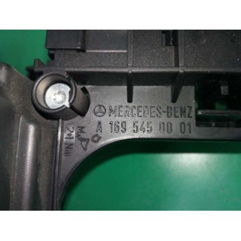 Recambio de caja reles / fusibles para mercedes-benz clase a (w169) a 180 cdi (169.007) referencia OEM IAM A1695450001  
