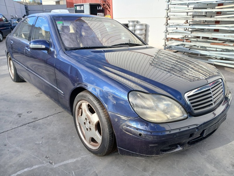 mercedes-benz clase s (w220) berlina del año 1999