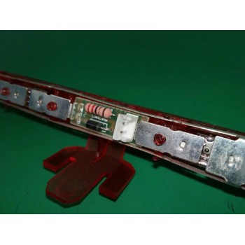 Recambio de luz central de freno para mercedes-benz clase a (w169) a 180 cdi (169.007) referencia OEM IAM 89032461  