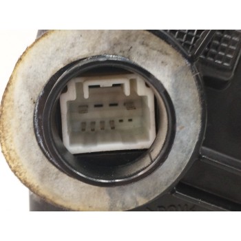 Recambio de cerradura puerta delantera izquierda para toyota auris 2.2 d-cat referencia OEM IAM   