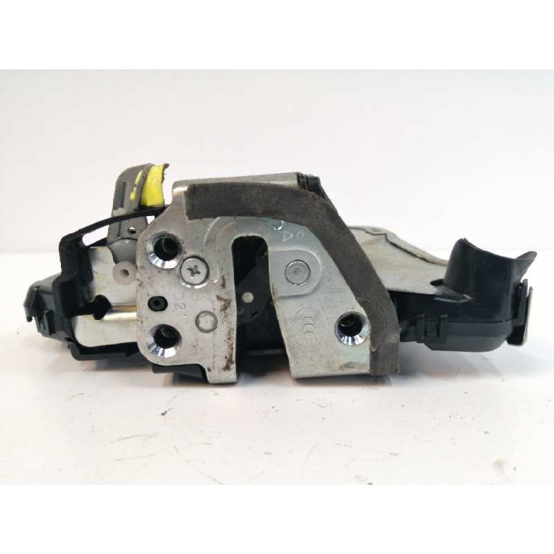 Recambio de cerradura puerta delantera izquierda para lexus rx 3.3 v6 24v cat referencia OEM IAM 7H3107  