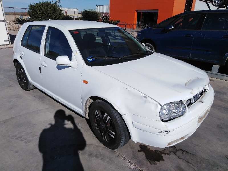 VOLKSWAGEN GOLF IV BERLINA (1J1)