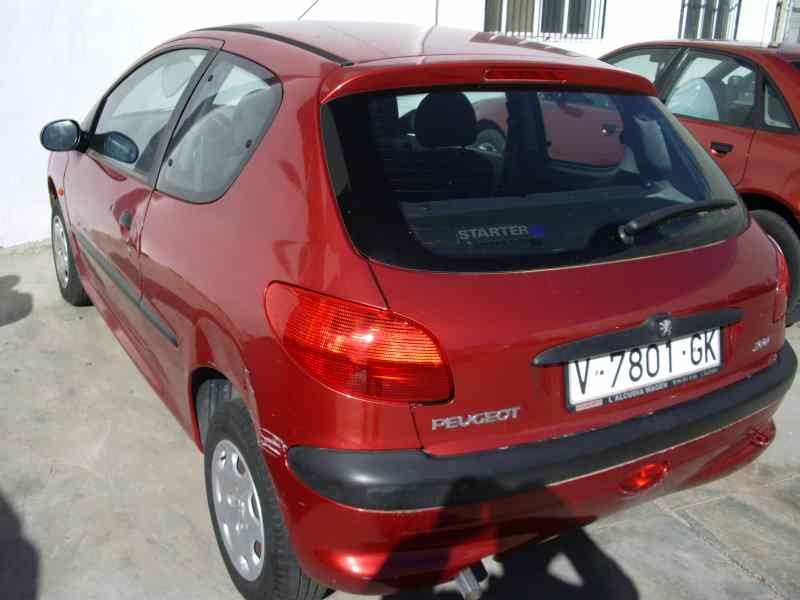 PEUGEOT 206 BERLINA