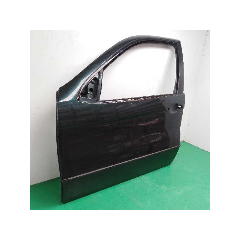 PUERTA DELANTERA IZQUIERDA
