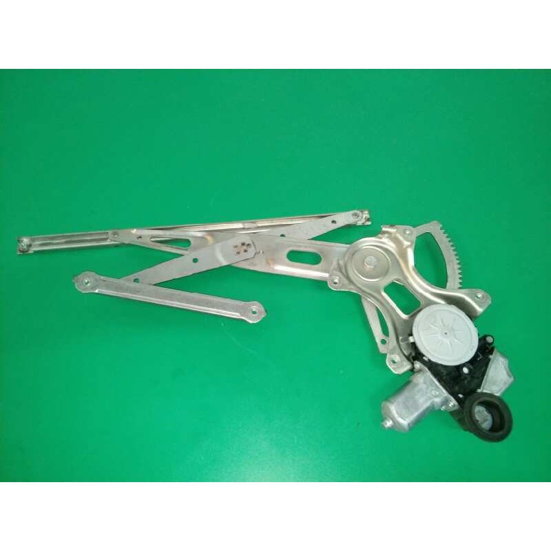 Recambio de elevalunas trasero derecho para toyota prius (nhw30) executive referencia OEM IAM TIJERA 8571047080 CACOMUNES