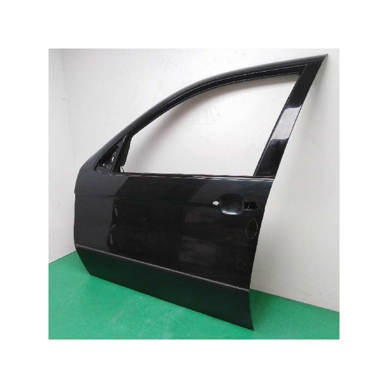 PUERTA DELANTERA IZQUIERDA