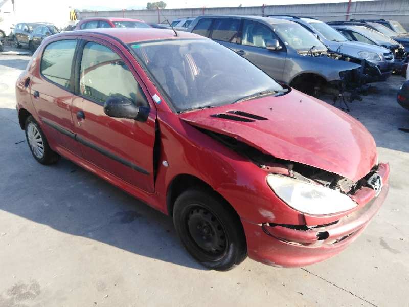 peugeot 206 berlina del año 2001