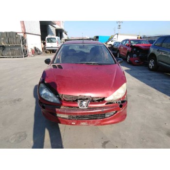 peugeot 206 berlina del año 2001