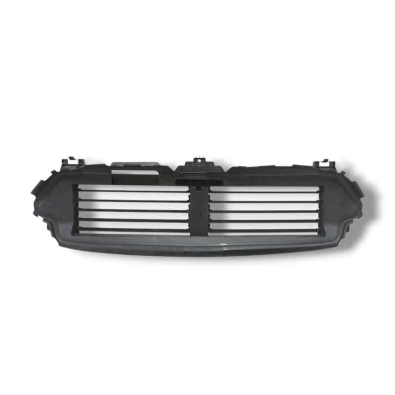 Recambio de rejilla delantera para mercedes-benz gla (h247) gla 200 d (247.712) referencia OEM IAM A2478854500 RADIADOR SUPERIOR