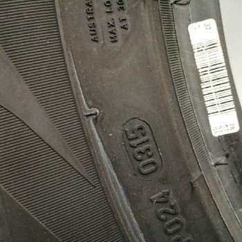 Recambio de neumatico para recambio || usado || referencia OEM IAM 23570R16106H PIRELLI SCORPION VERDE