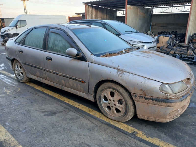 RENAULT LAGUNA (B56)