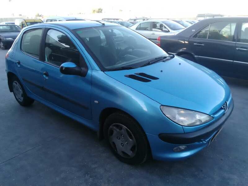 PEUGEOT 206 BERLINA