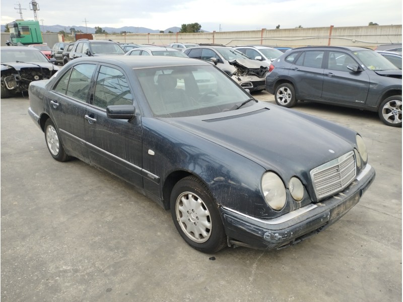 mercedes-benz clase e (w210) berlina diesel del año 1996