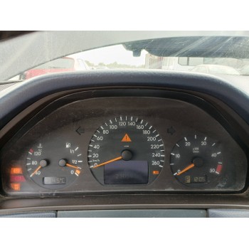 mercedes-benz clase e (w210) berlina diesel del año 2000