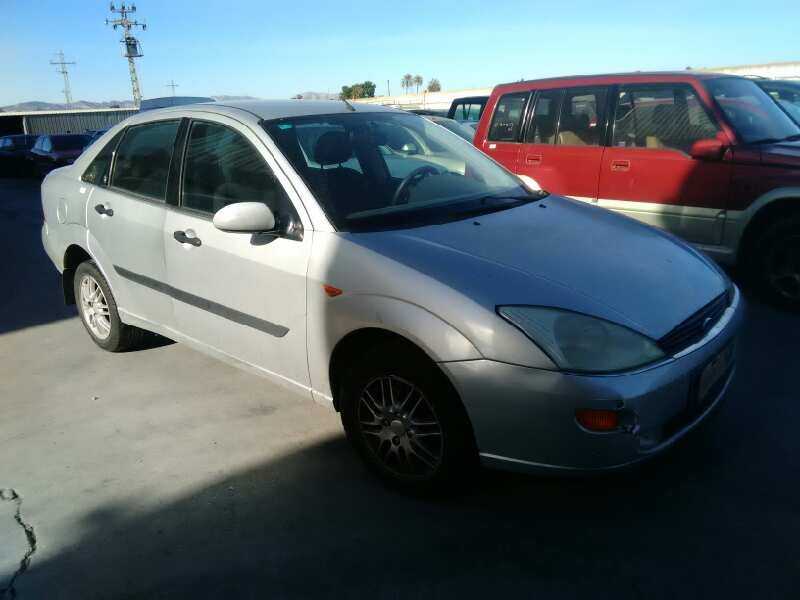 FORD FOCUS BERLINA (CAK)