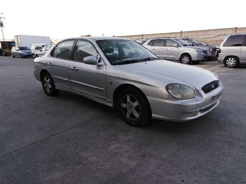 HYUNDAI SONATA (Y4)