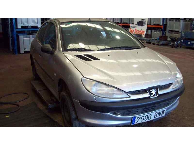 PEUGEOT 206 BERLINA