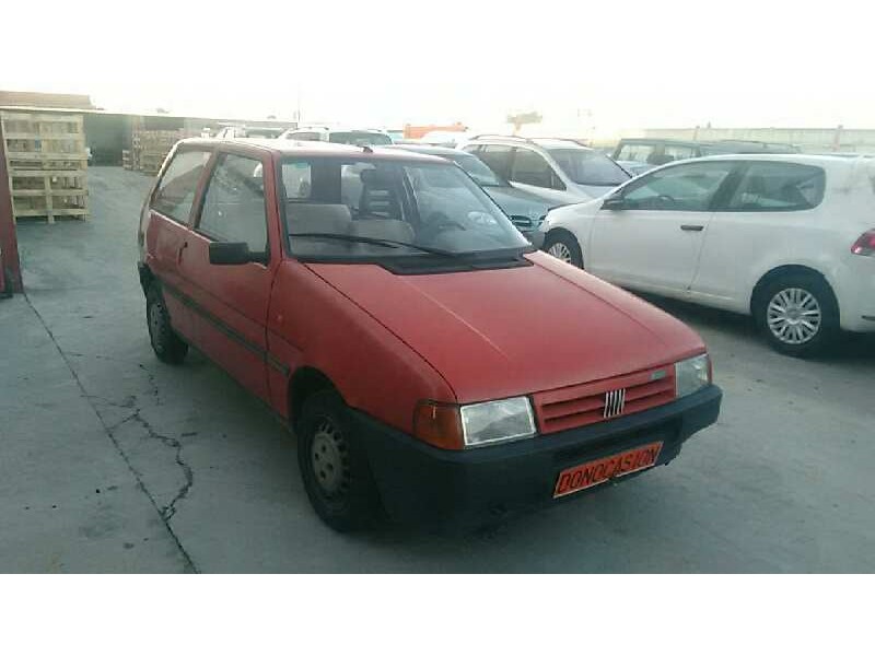 FIAT UNO (146)