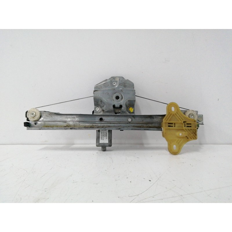 ELEVALUNAS TRASERO DERECHO