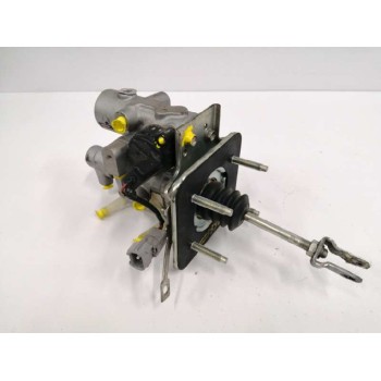Recambio de bomba freno para lexus rx 3.3 v6 24v cat referencia OEM IAM 13811010420  