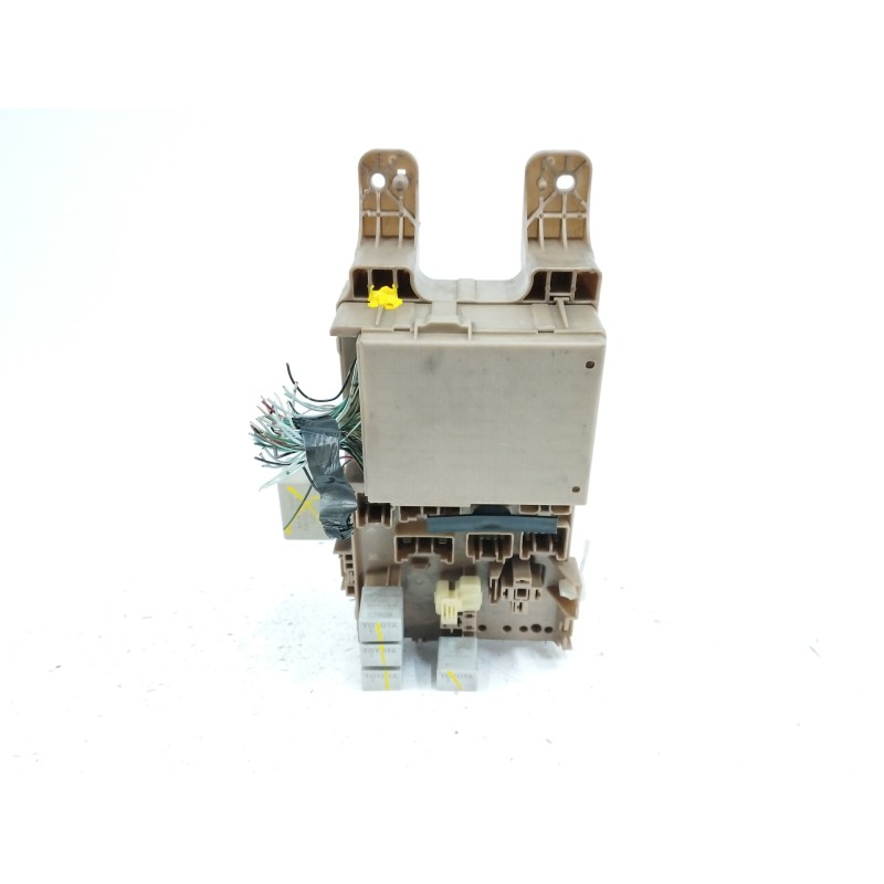 CAJA RELES / FUSIBLES