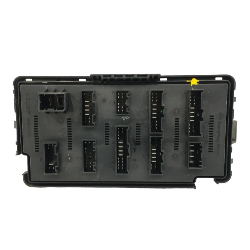 CAJA RELES / FUSIBLES AK6972