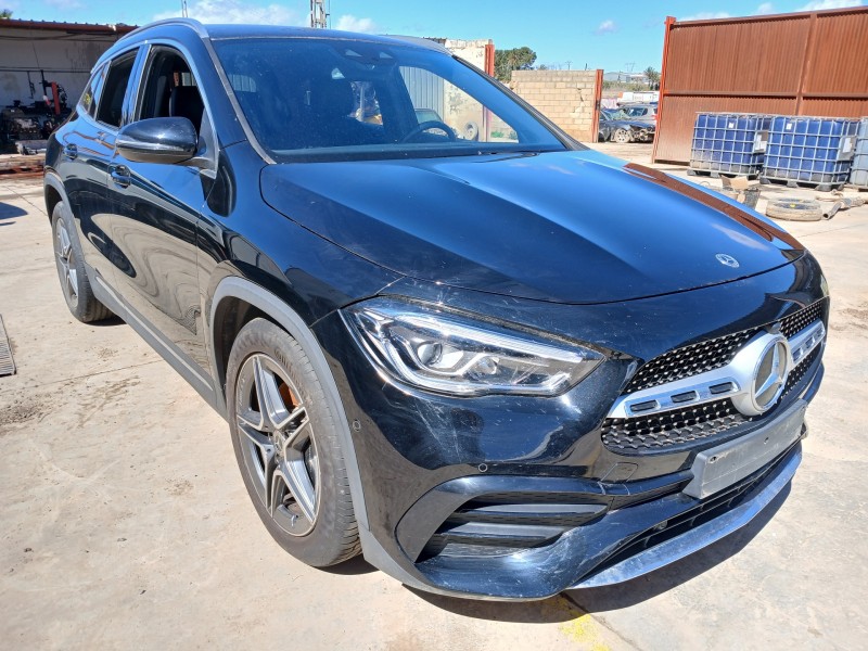 MERCEDES-BENZ BENZ GLA (H247)