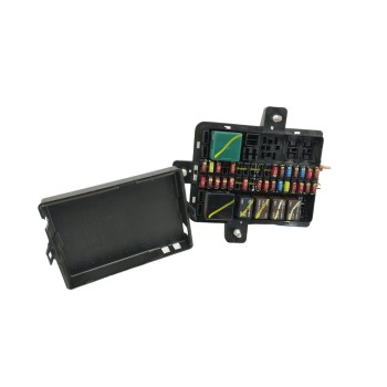 Recambio de caja reles / fusibles para ssangyong kyron 2.0 xdi 4x4 referencia OEM IAM 8216009614  