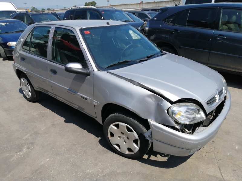 citroën saxo del año 2000