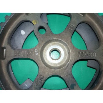 Recambio de polea arbol levas para citroën c3 1.4 hdi premier referencia OEM IAM 9640473080  
