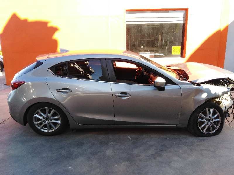 MAZDA 3 LIM. ()