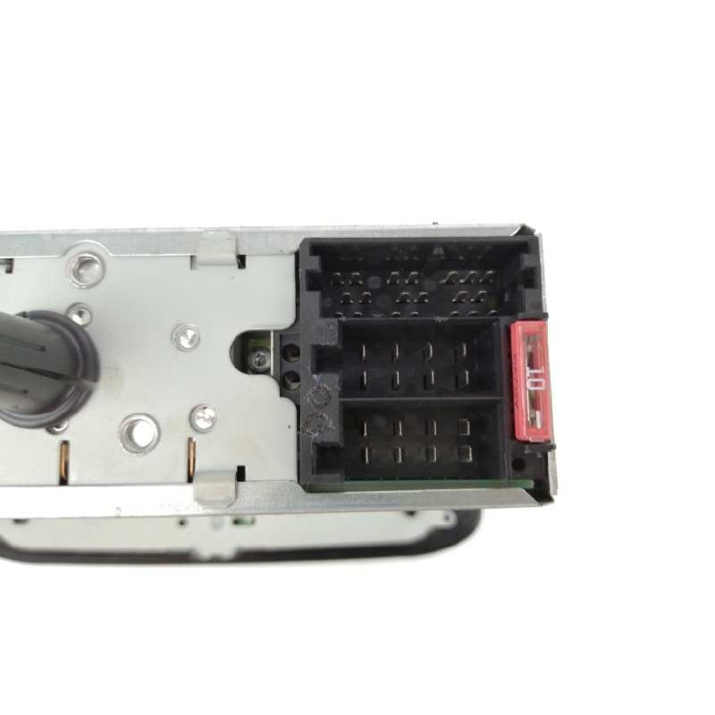 SISTEMA AUDIO / RADIO CD 0